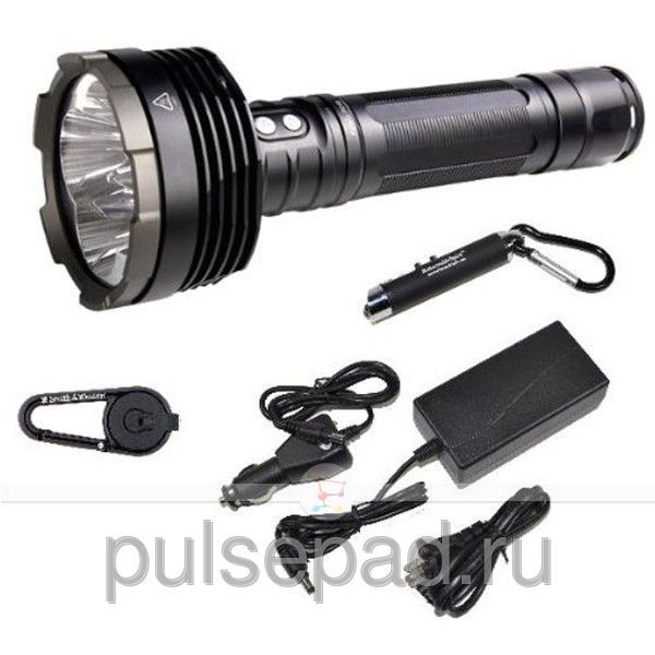 Фонарик ручной Fenix RC40