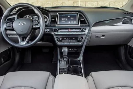 Штатна магнітола Baxster BMS-B1509-375 HYUNDAI Sonata 18-19