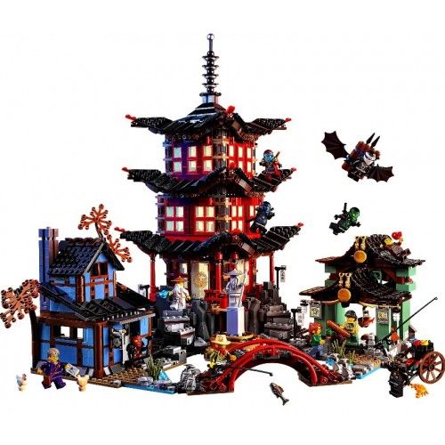 Пластмассовый конструктор LEGO Ninjago Храм Аеро-Джитсу (70751)