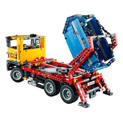 Пластмассовый конструктор LEGO Technic Контейнеровоз (42024)