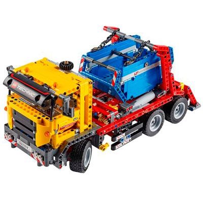 Пластмассовый конструктор LEGO Technic Контейнеровоз (42024)