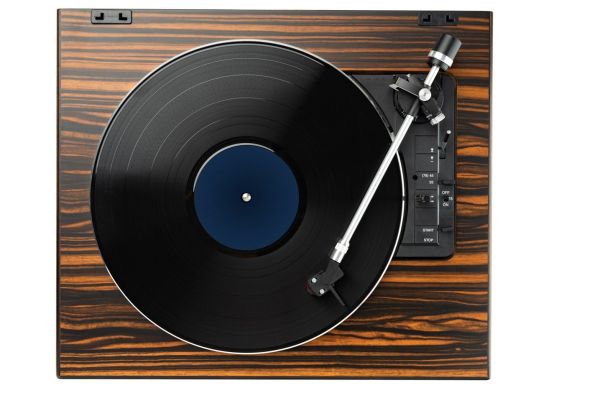 Програвач Rekkord Audio F400 Macassar